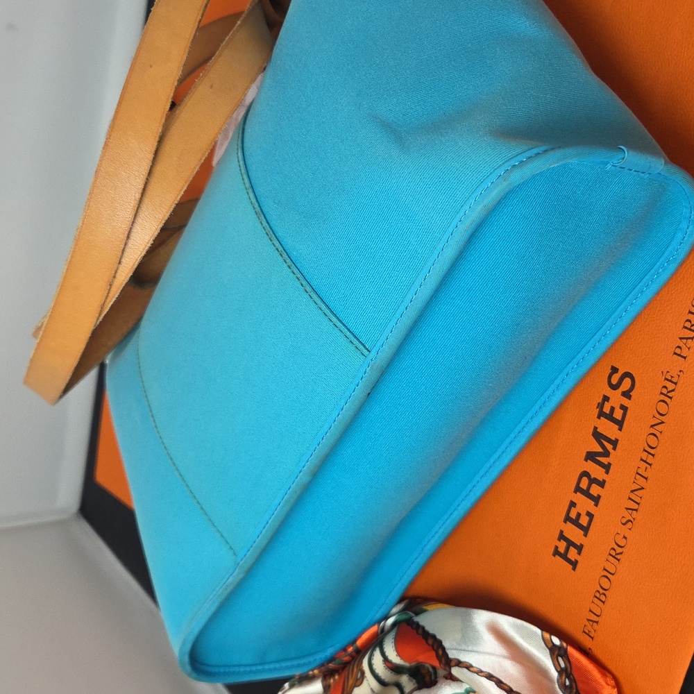 Hermès 2012 Cabas Élan PM Collectable Ltd Production two-tone Color blue/green - Picture 4 of 17